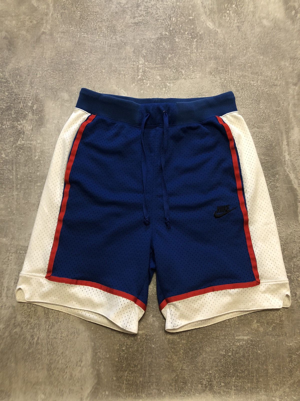 Nike × Vintage Vintage Nike Shorts Y2K Size US 30 / EU 46 - 1 Thumbnail