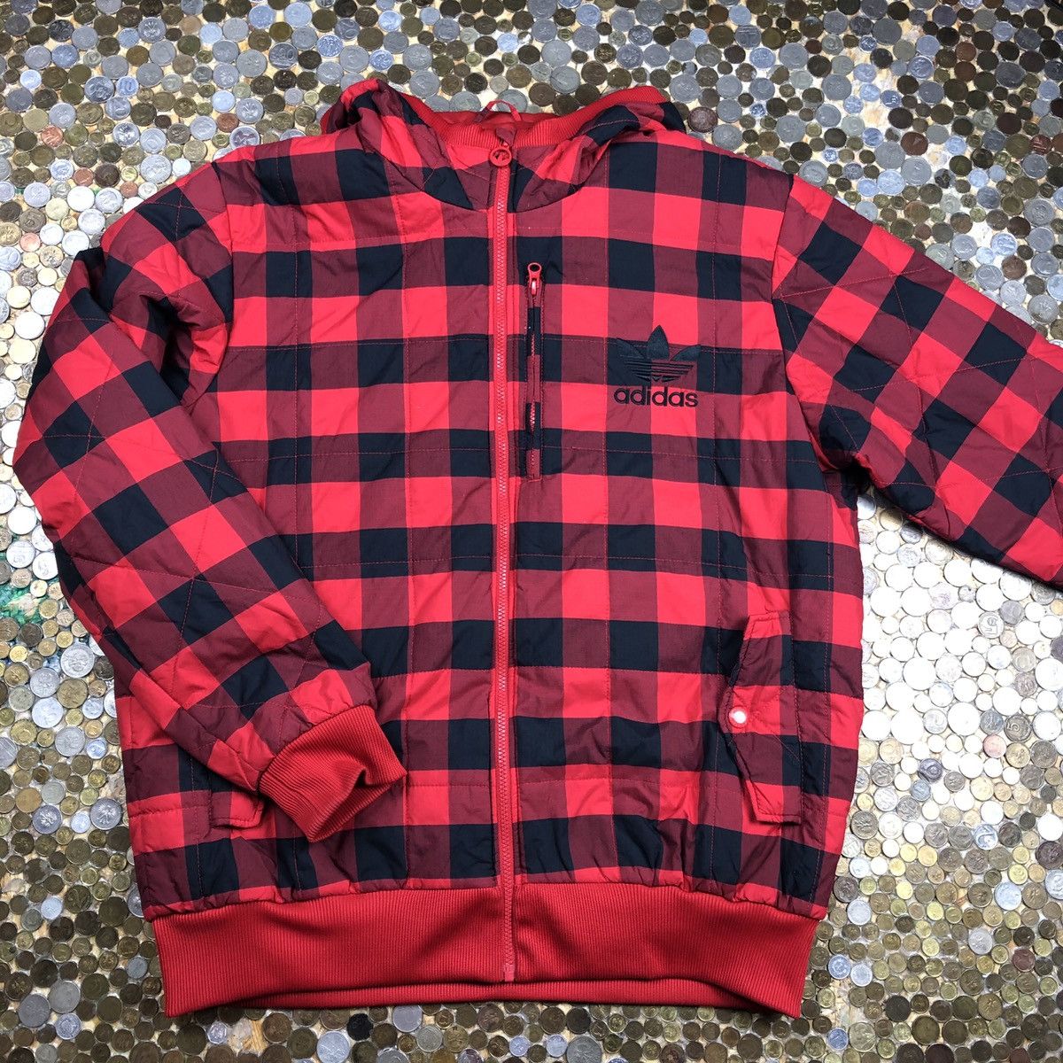 Adidas Adidas Vintage checkred puffer jacket Size US XXL / EU 58 / 5 - 1 Thumbnail