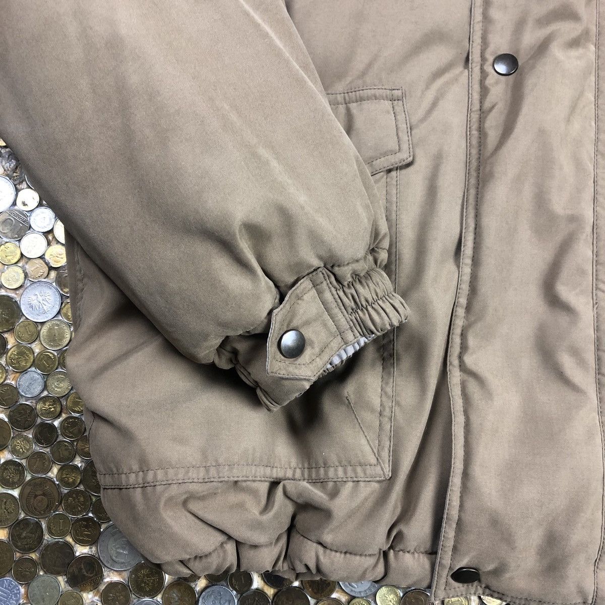 Vintage Daewoo Vintage puffer bomber jacket Size US L / EU 52-54 / 3 - 2 Thumbnail