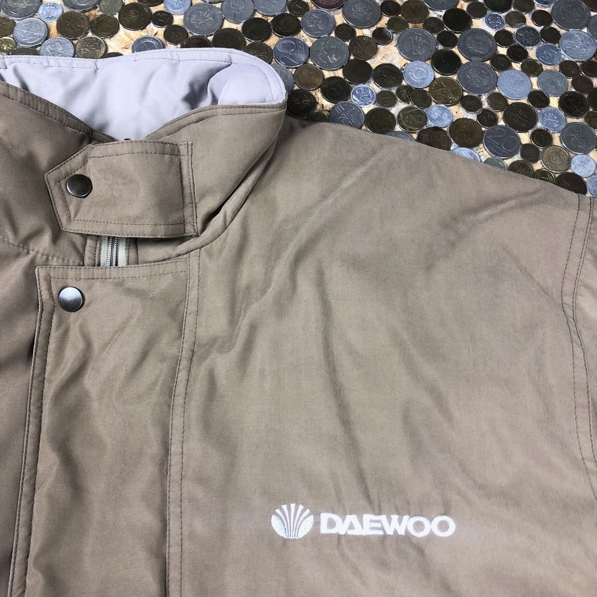 Vintage Daewoo Vintage puffer bomber jacket Size US L / EU 52-54 / 3 - 3 Thumbnail