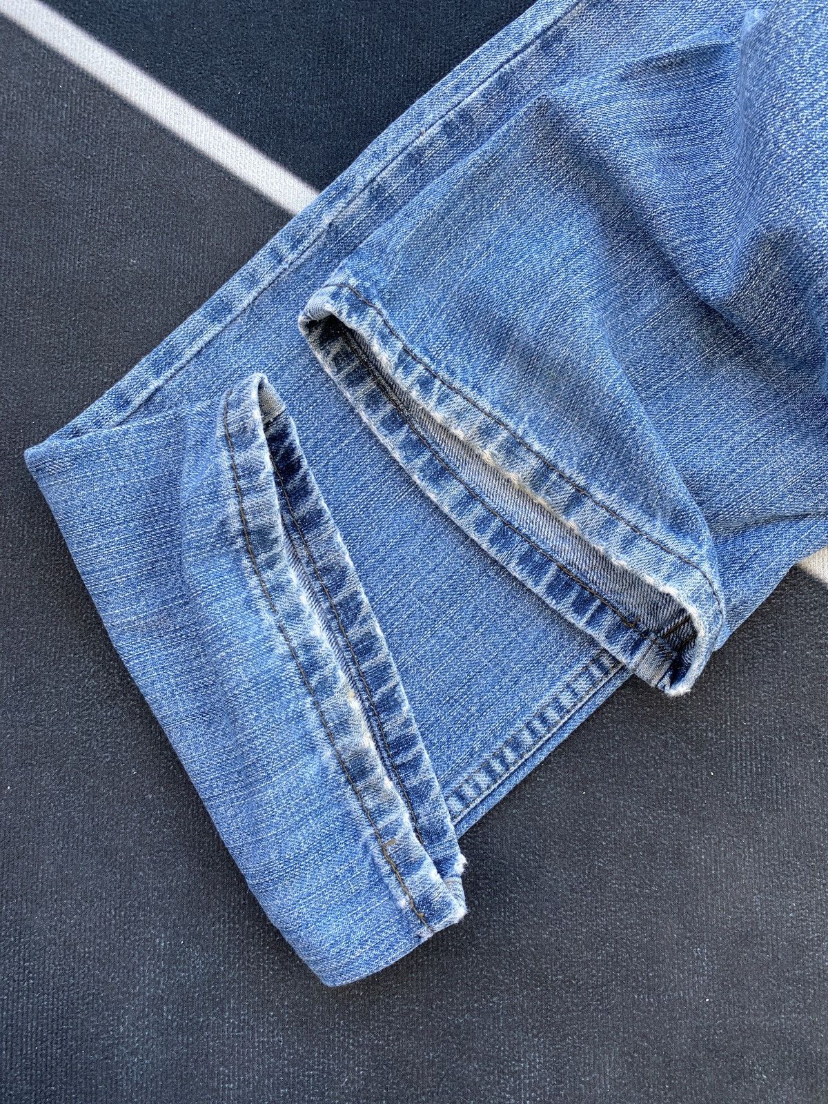 Jean × Levi's × Vintage VINTAGE LEVIS 514 JEANS SINGLE ’R’ - J420 Size US 35 - 9 Thumbnail