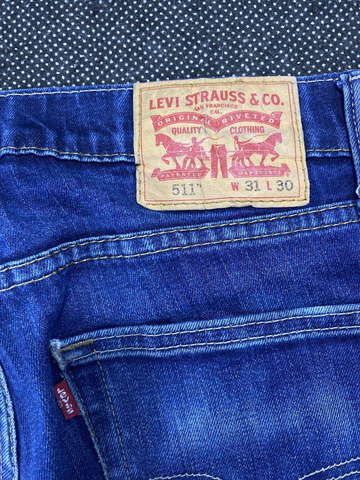 Jean × Levi's × Vintage VINTAGE LEVIS 511 JEANS BLUE WASH - J421 Size US 31 - 12 Thumbnail