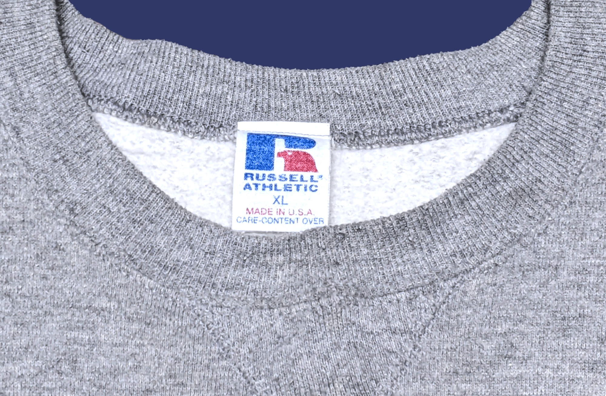 Russell Athletic × Vintage Vintage 90s Russell Athletic Blank Crewneck Sweatshirt Size US XL / EU 56 / 4 - 6 Thumbnail