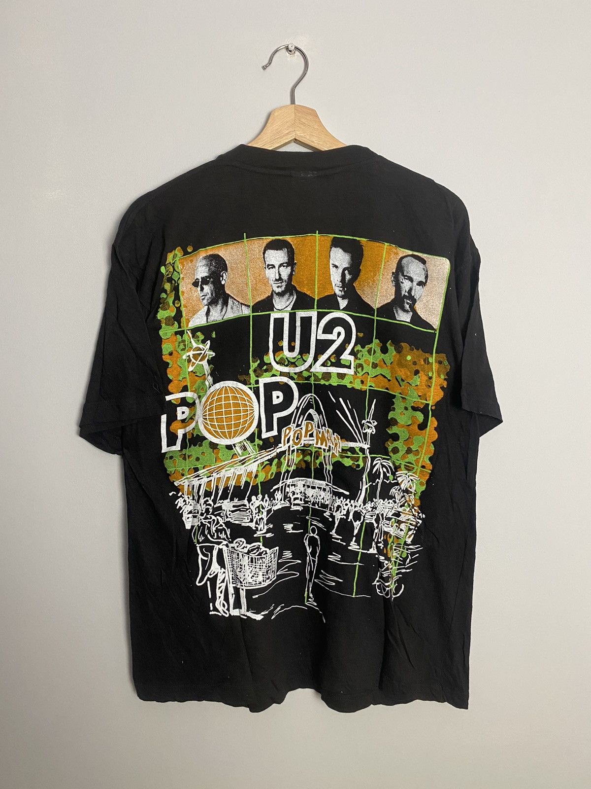 Band Tees VINTAGE Rare90s U2 Pop Mart new wave Tour 1997 Band Tee Size US L / EU 52-54 / 3 - 2 Thumbnail