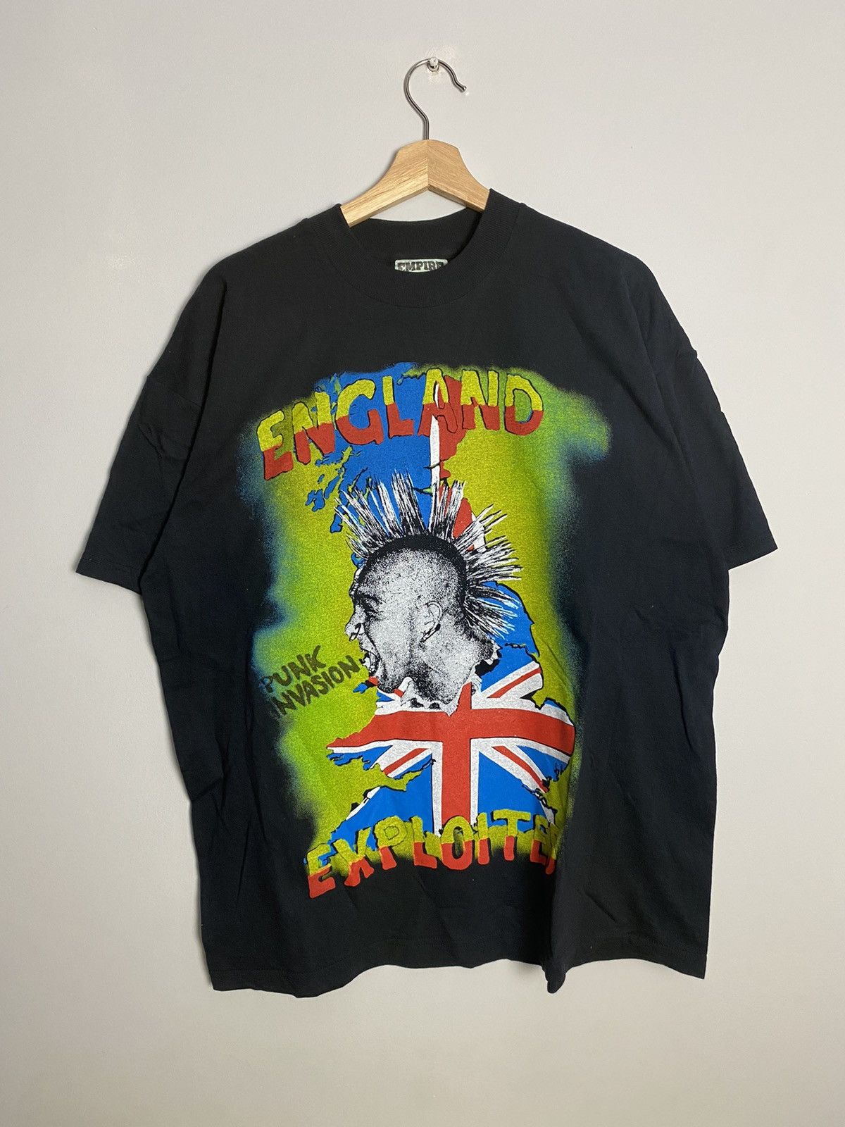 Band Tees Rare Vintage 90s The Exploited England Punk Hardcor Band Tee Size US XL / EU 56 / 4 - 1 Thumbnail