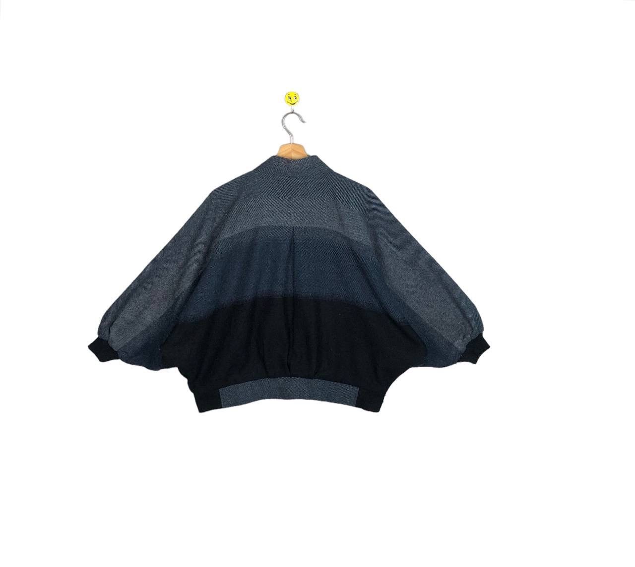 Japanese Brand Vtg Japanese ORIBE Wool Knitted Poncho Cloaks Capes Soft Size US M / EU 48-50 / 2 - 2 Thumbnail