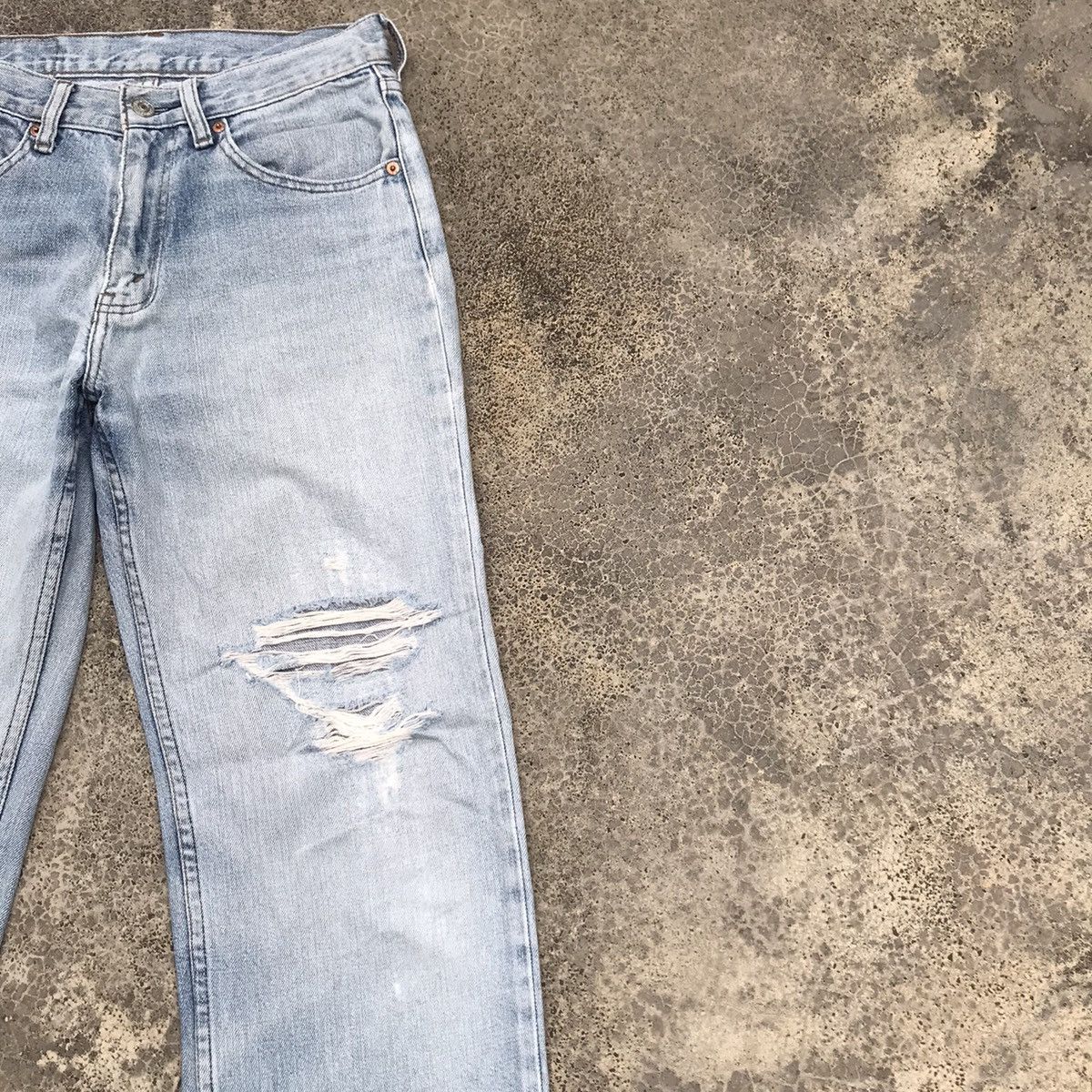 Levi's Distressed! Levi’s 533 Jeans Levis Faded Denim Pants Size US 29 - 5 Thumbnail
