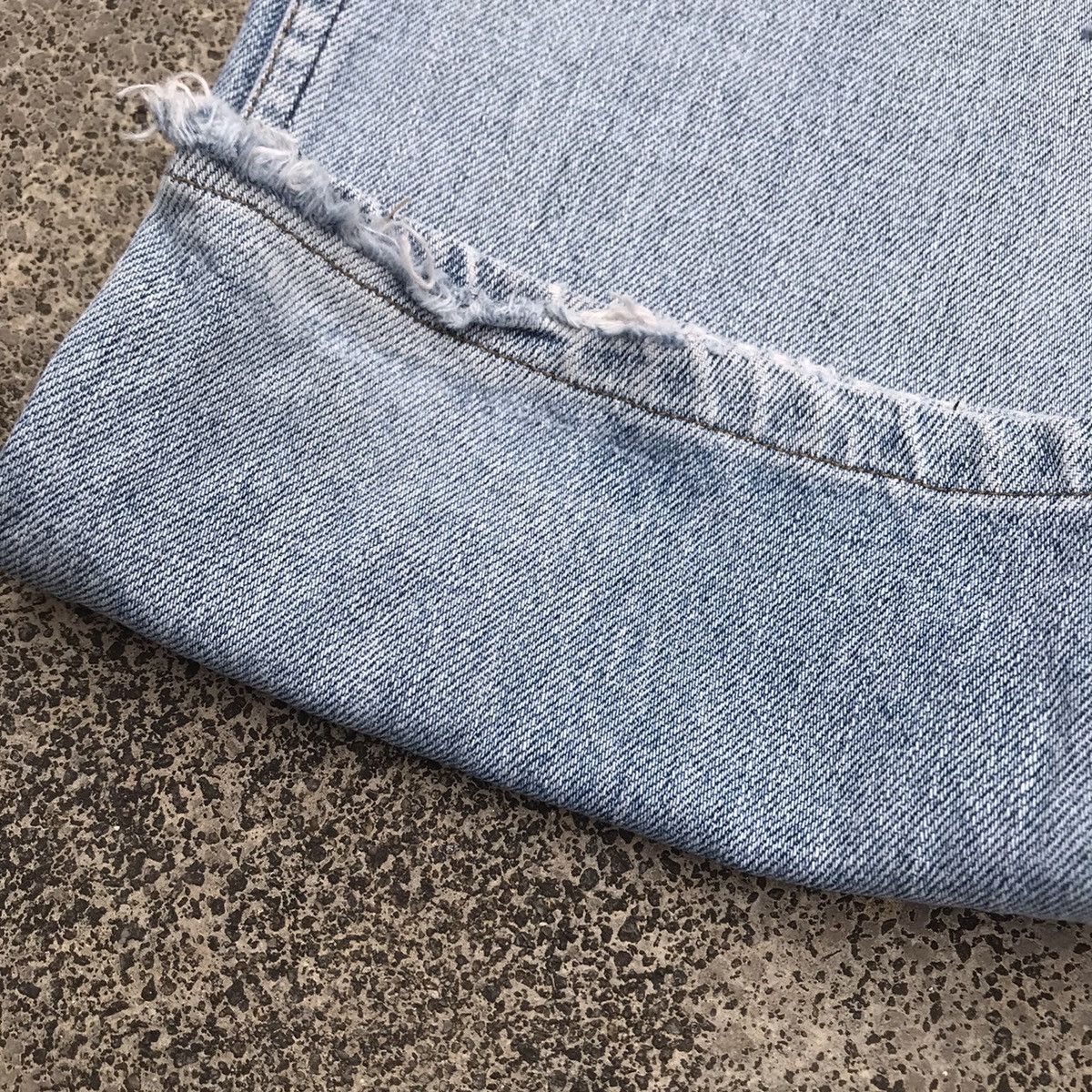 Levi's Distressed! Levi’s 533 Jeans Levis Faded Denim Pants Size US 29 - 15 Thumbnail