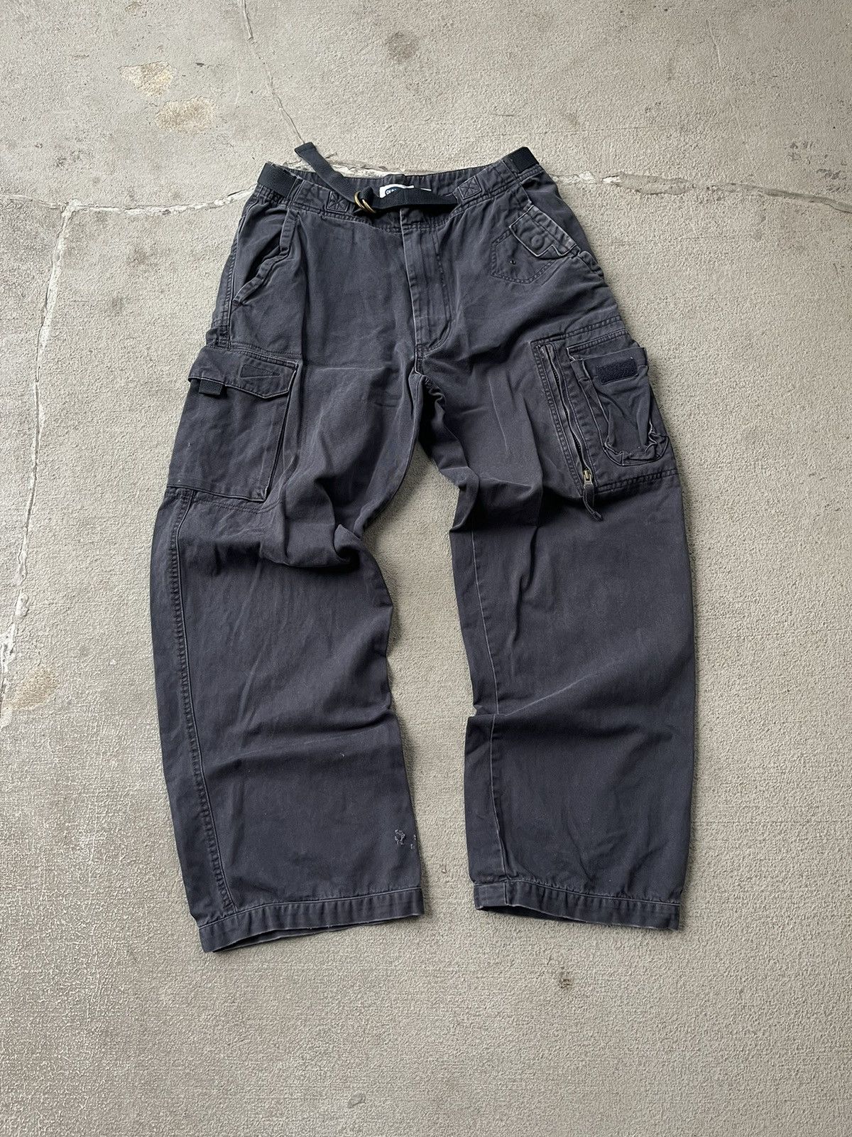 Vintage Vintage Cargo Pants Size US 31 - 1 Thumbnail