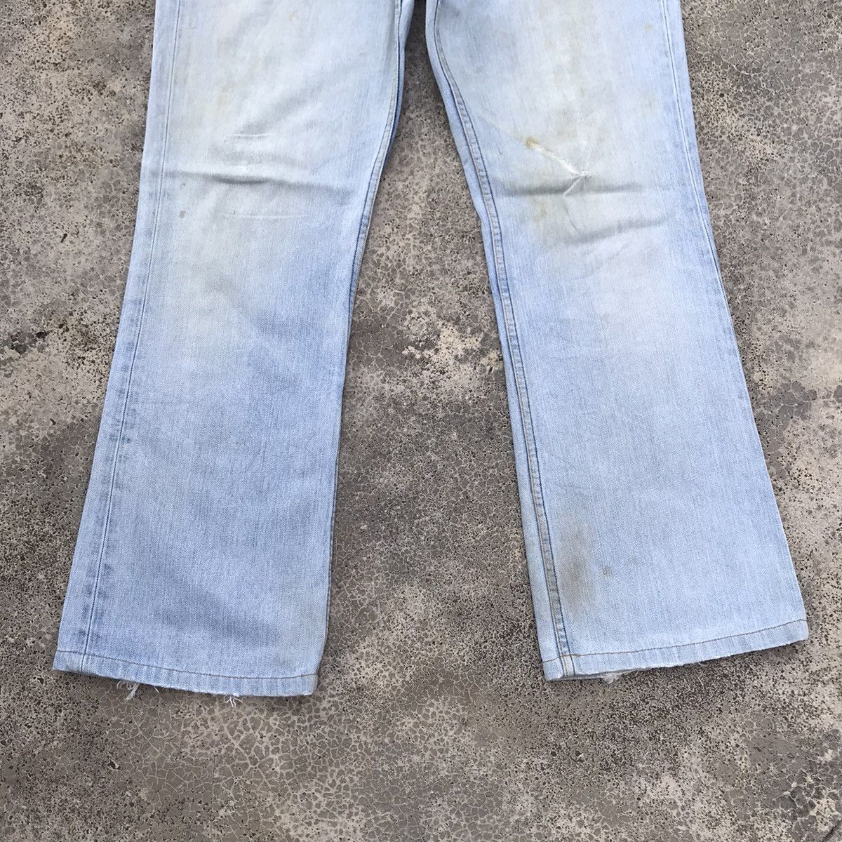 Levi's Vintage Clothing 💥 90's Vintage Levis 517 Distressed Faded Flare Jeans Pants Size US 34 / EU 50 - 3 Thumbnail