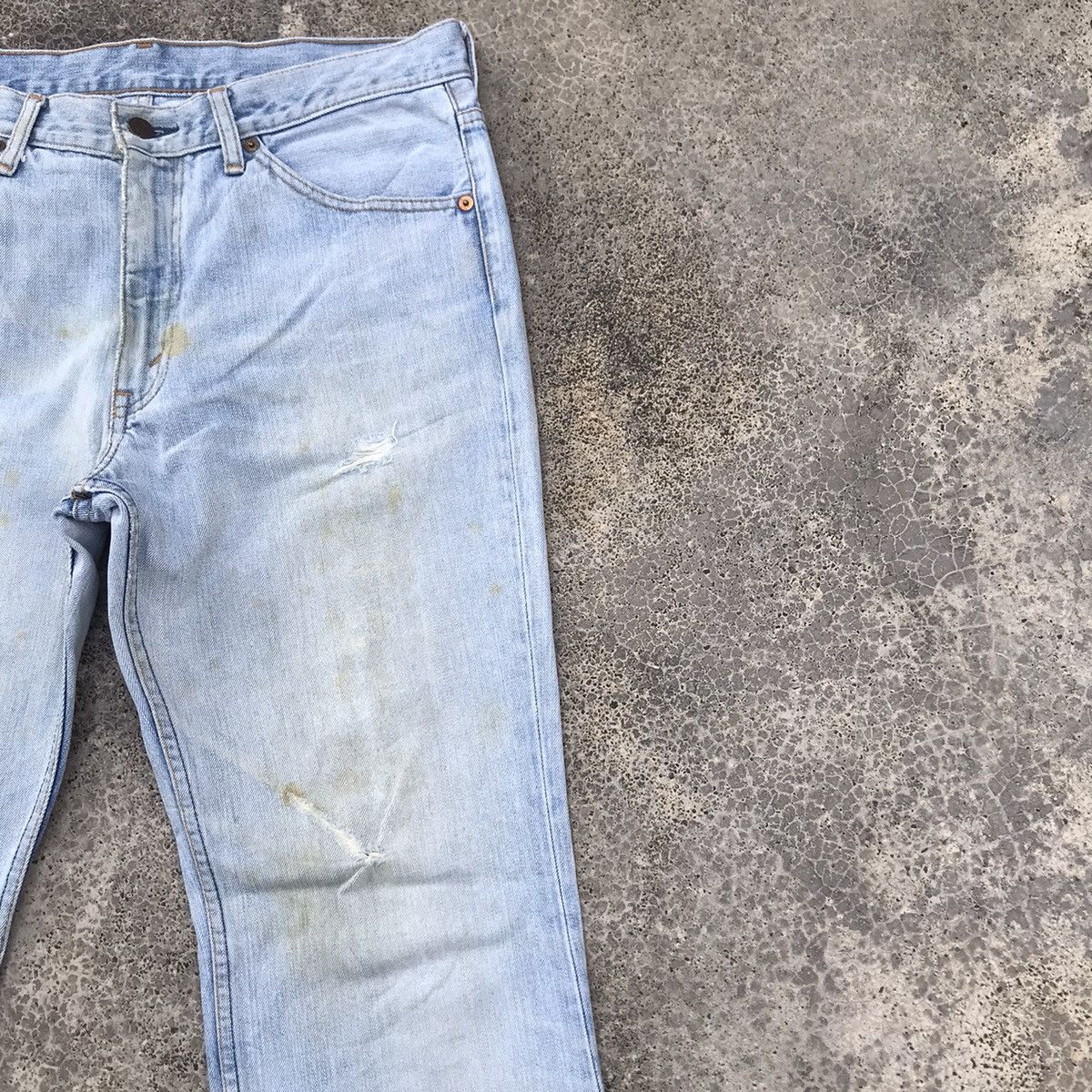 Levi's Vintage Clothing 💥 90's Vintage Levis 517 Distressed Faded Flare Jeans Pants Size US 34 / EU 50 - 5 Thumbnail