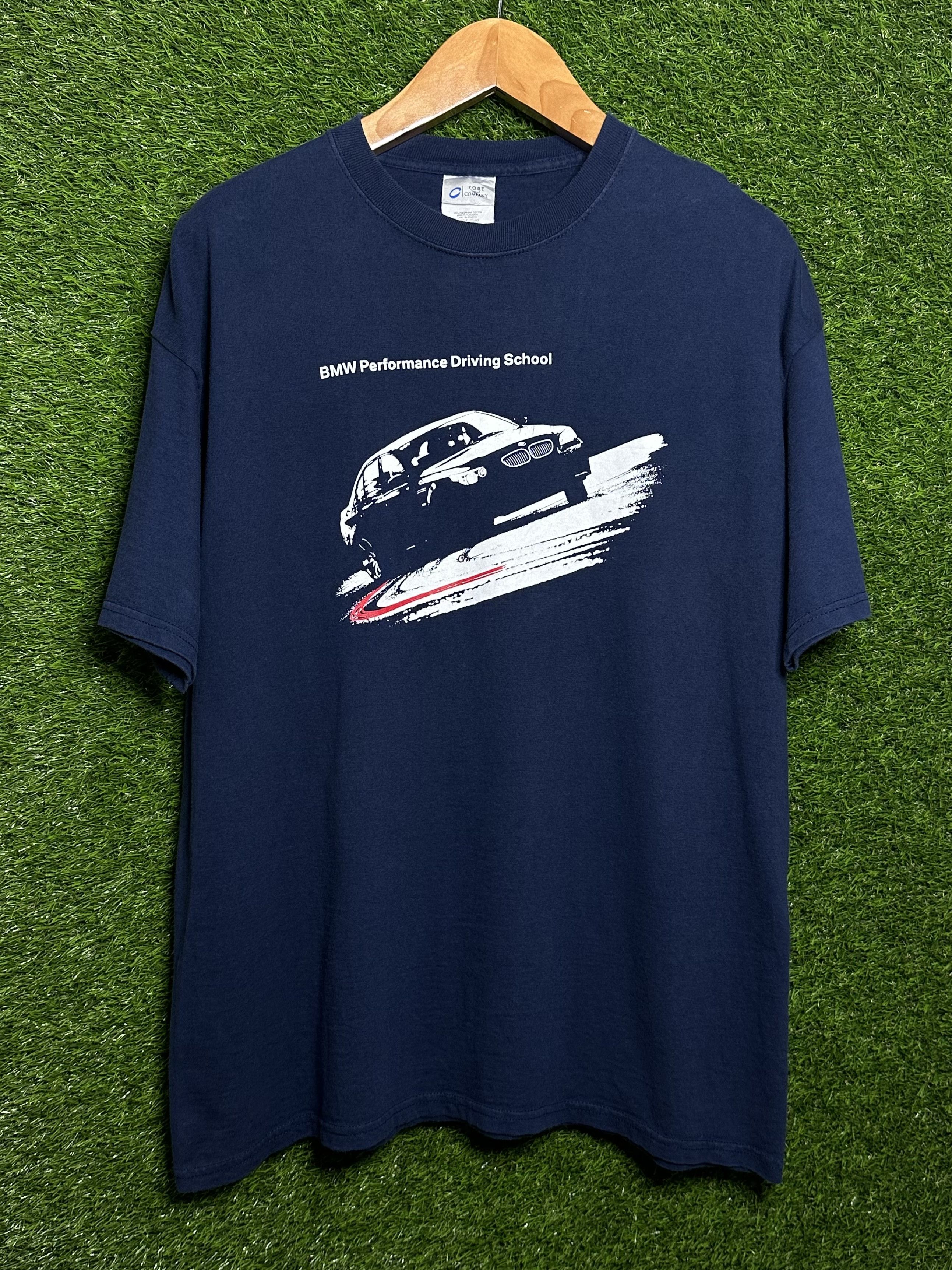 Vintage 🚨Vintage BMW Performance Driving School Car Promo T-Shirt Size US XL / EU 56 / 4 - 1 Thumbnail