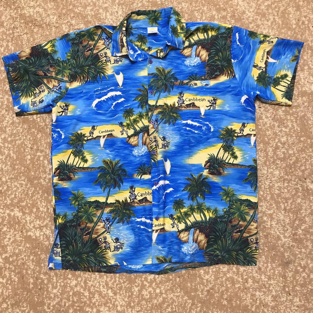Vintage 🔥MAKE OFFERS 🔥 Vintage Hawaiian shirt size L Size US L / EU 52-54 / 3 - 1 Thumbnail