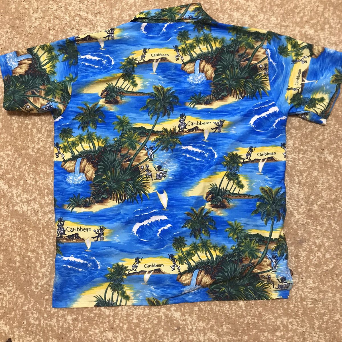 Vintage 🔥MAKE OFFERS 🔥 Vintage Hawaiian shirt size L Size US L / EU 52-54 / 3 - 4 Thumbnail