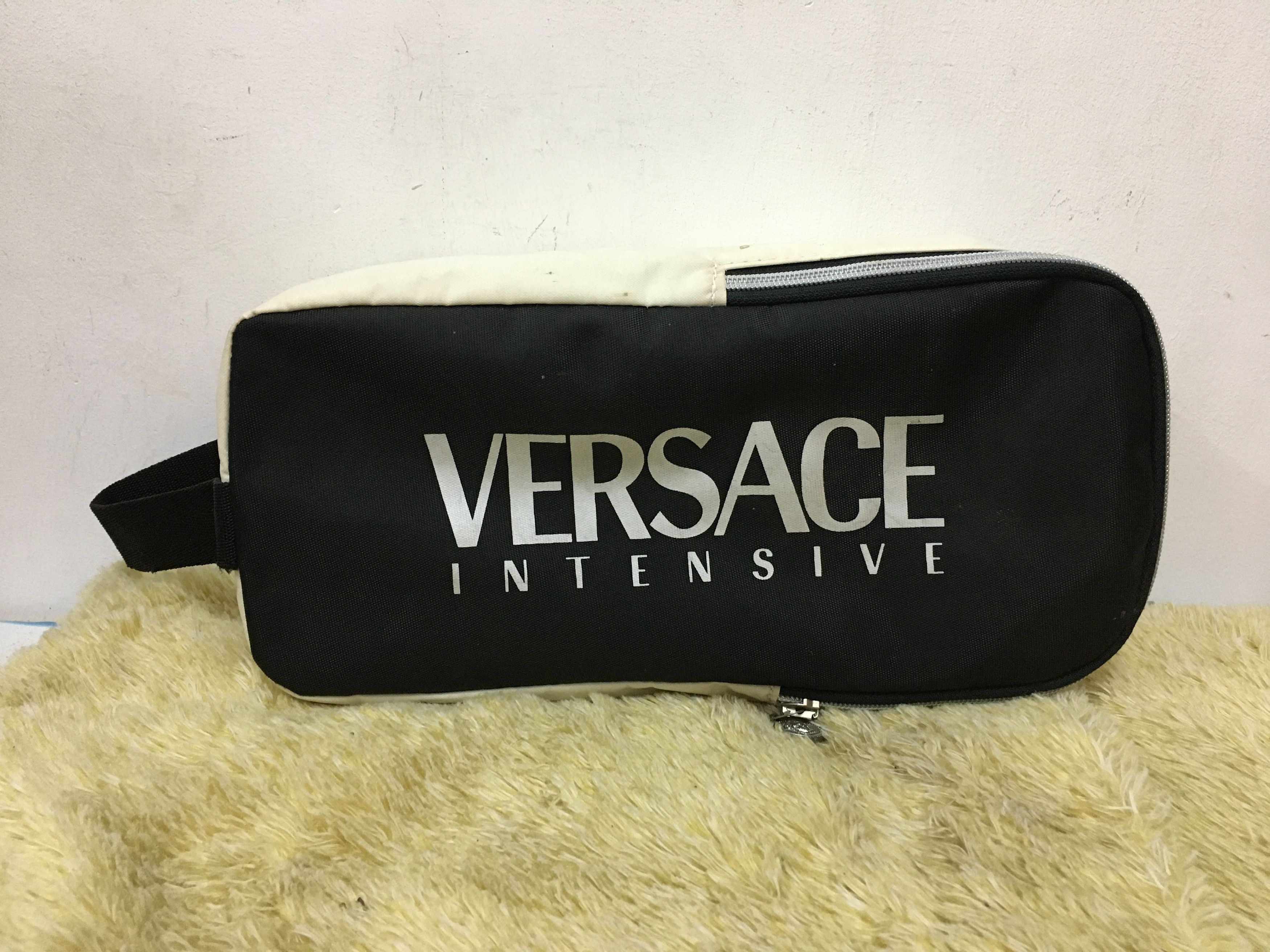 Versace Auth Versace Insentive Shoes Bag Size ONE SIZE - 1 Thumbnail