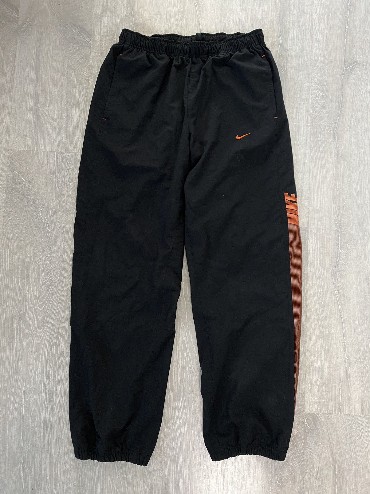 Nike Nike vintage black orange track pants small swoosh Size US 30 / EU 46 - 1 Thumbnail