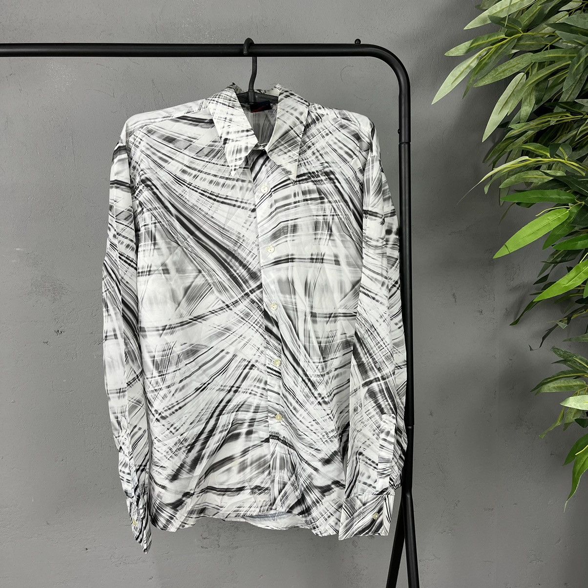 Vintage URU MADE IN ITALY VISUALS SHIRT 1990s Size US L / EU 52-54 / 3 - 1 Thumbnail
