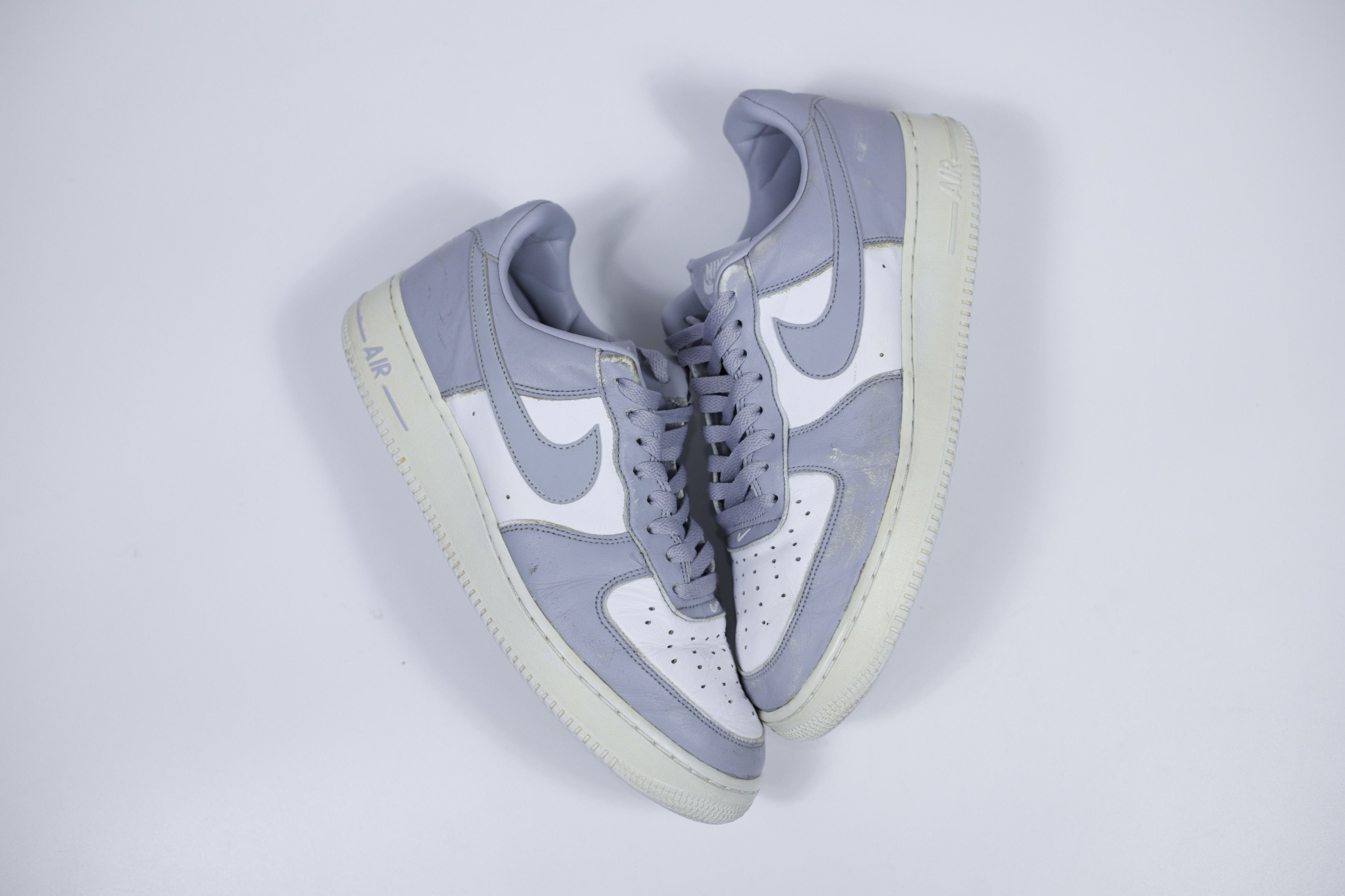 Nike 2018 Nike Air Force 1 Low Wolf Grey Size US 11 / EU 44 - 2 Thumbnail