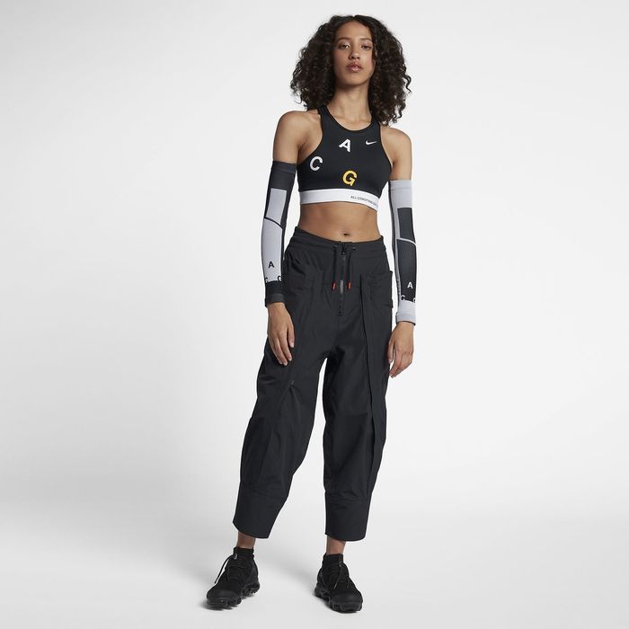 acg woven pants