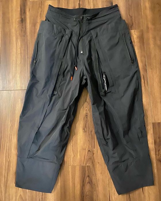 acg woven pants