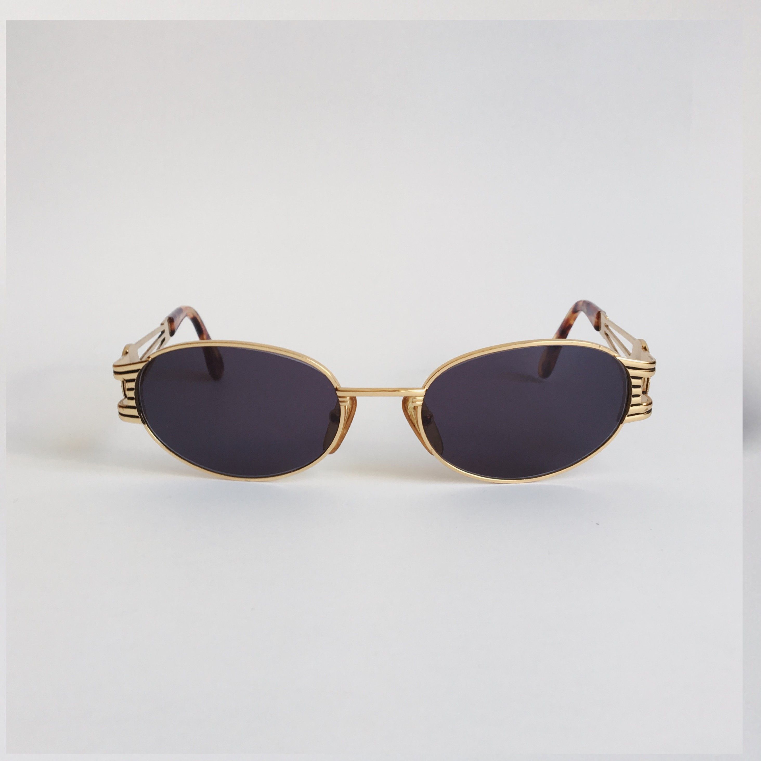 Vintage YANKS Vintage Oval Sunglasses Gold/Black Tortoise Frame 90s Size ONE SIZE - 1 Thumbnail