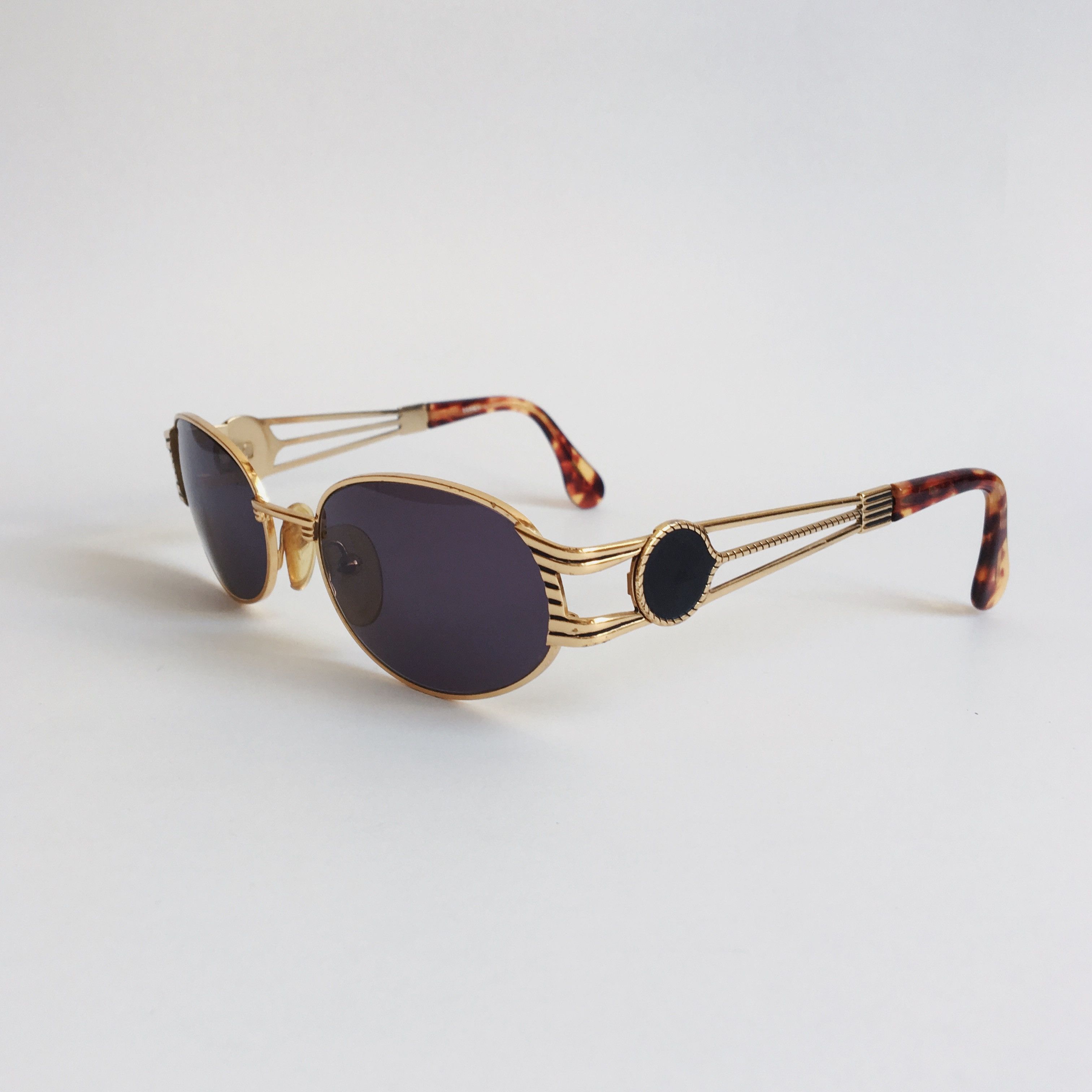 Vintage YANKS Vintage Oval Sunglasses Gold/Black Tortoise Frame 90s Size ONE SIZE - 2 Thumbnail