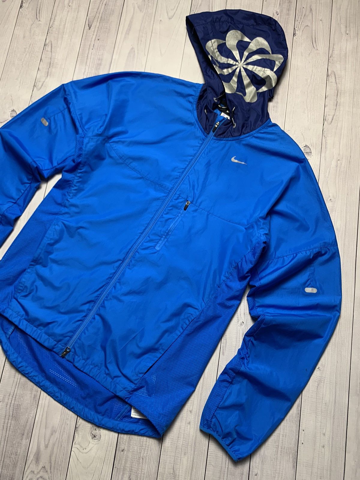 Other Vintage Nike light jacket size S Blue swoosh Size US S / EU 44-46 / 1 - 2 Thumbnail