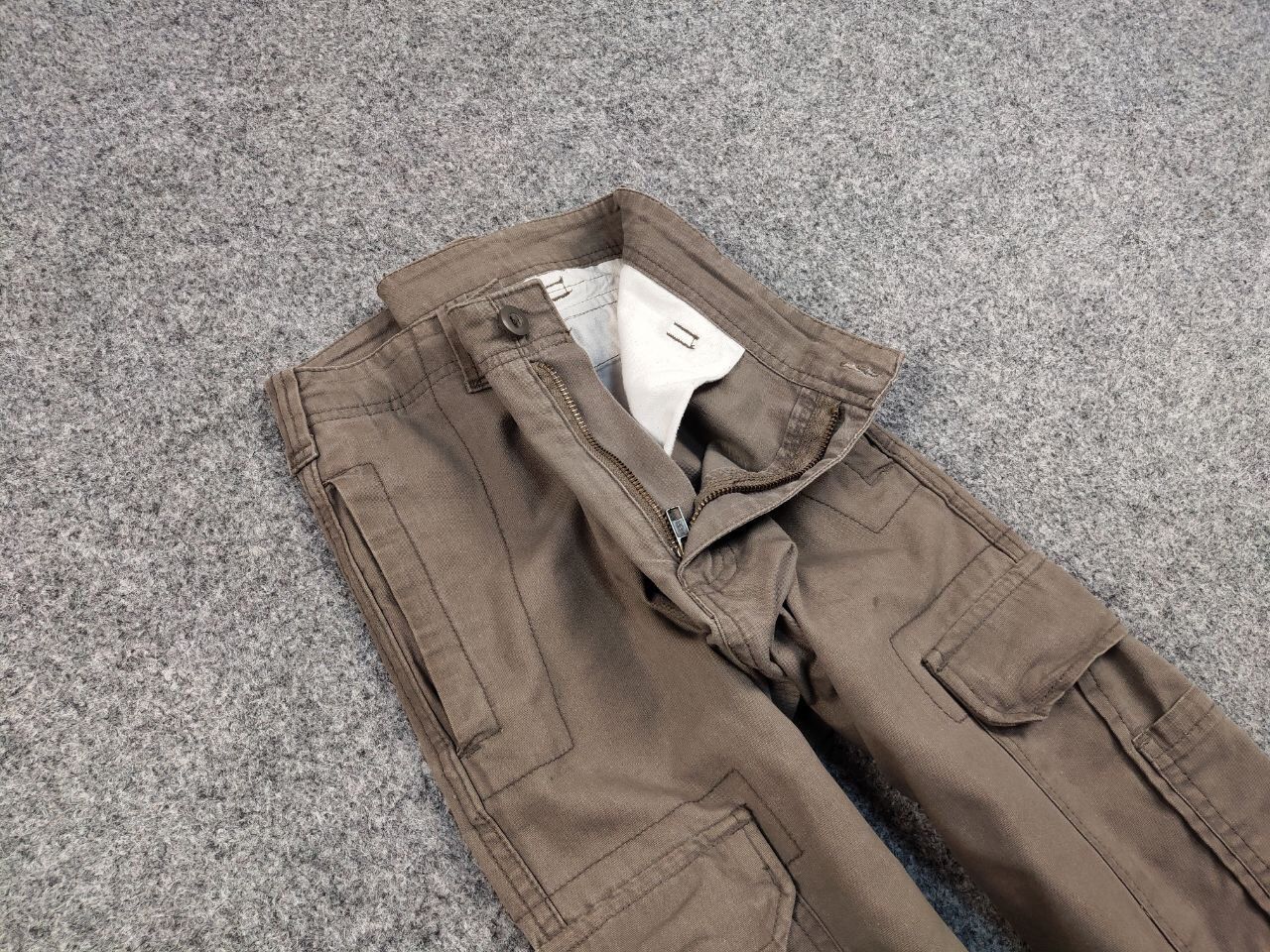 Japanese Brand Vintage Cargo Pants Travis Scott Japan Zip Pocket Olive Size US 34 / EU 50 - 13 Thumbnail