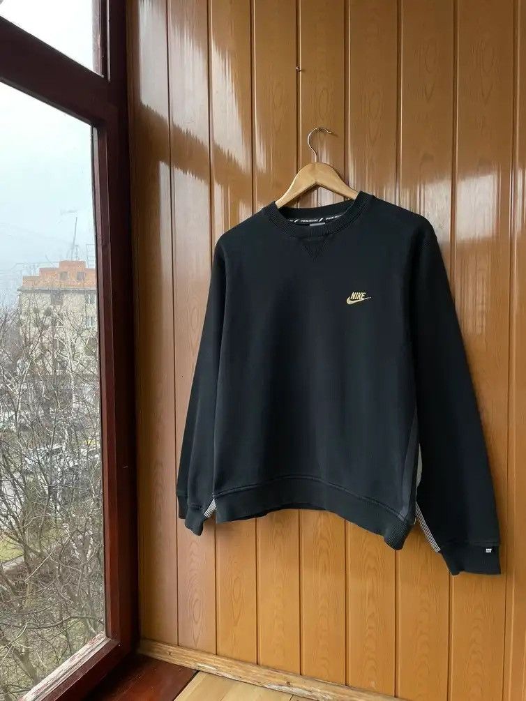 Vintage Nike Sweatshirt Black Big Logo Y2K