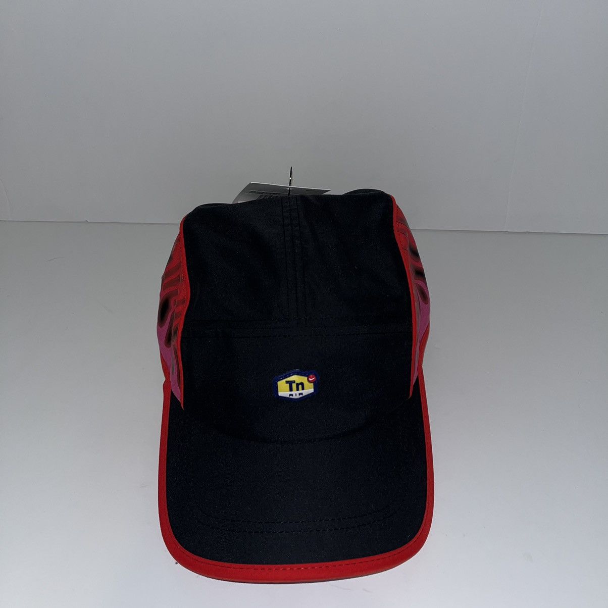 Supreme-Nike-Trail-Running-Hat