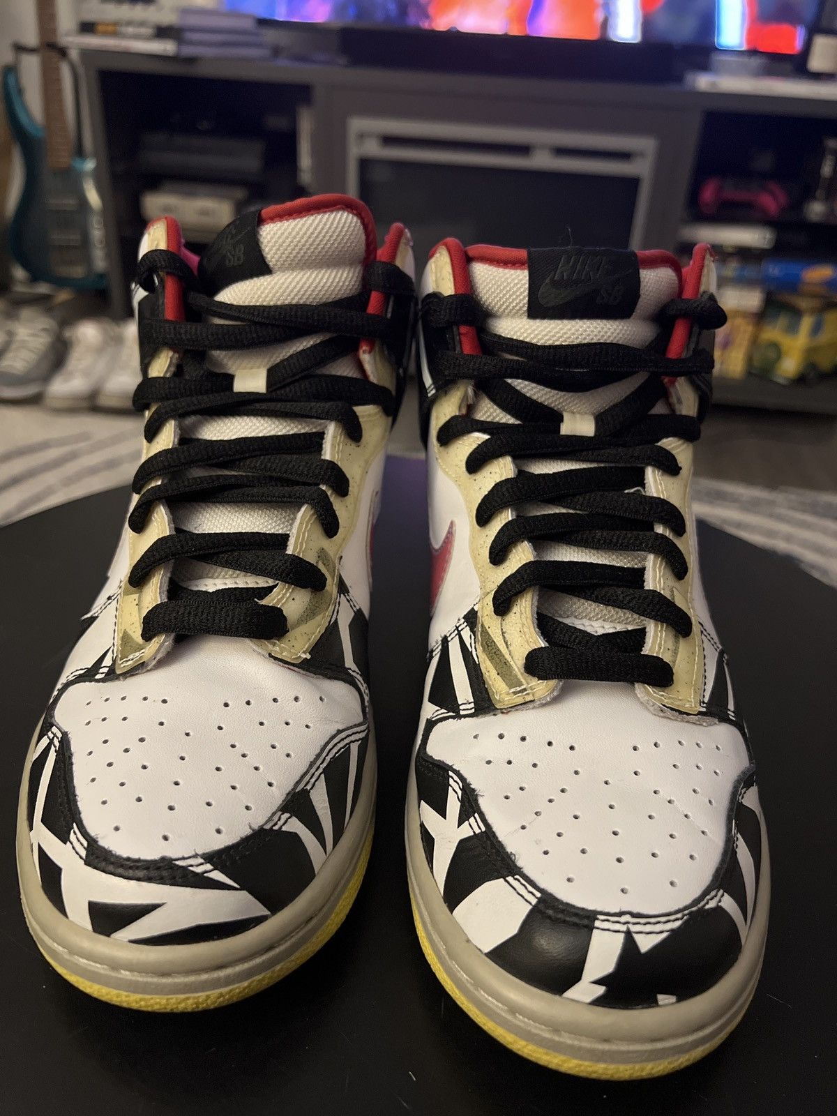 Nike Nike sb dunk high ‘Thrashin’ Sz. 8 Size US 8 / EU 41 - 1 Thumbnail