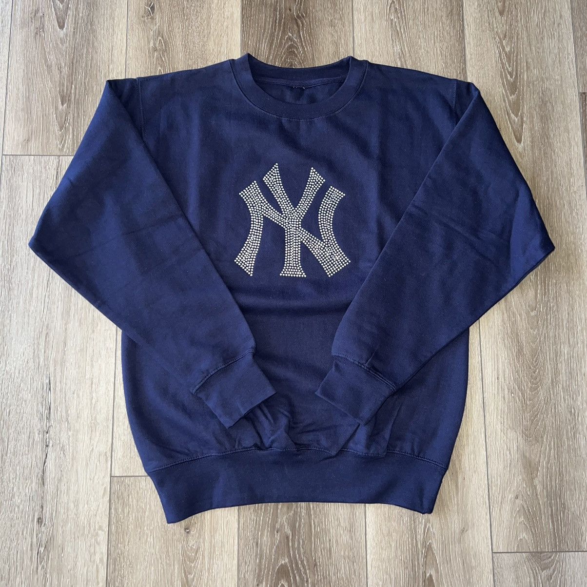 MLB New York Yankees Rhinestone Sweater Size US L / EU 52-54 / 3 - 1 Thumbnail