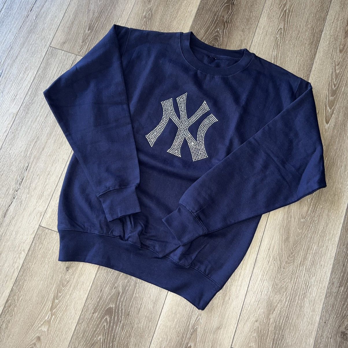 MLB New York Yankees Rhinestone Sweater Size US L / EU 52-54 / 3 - 2 Thumbnail
