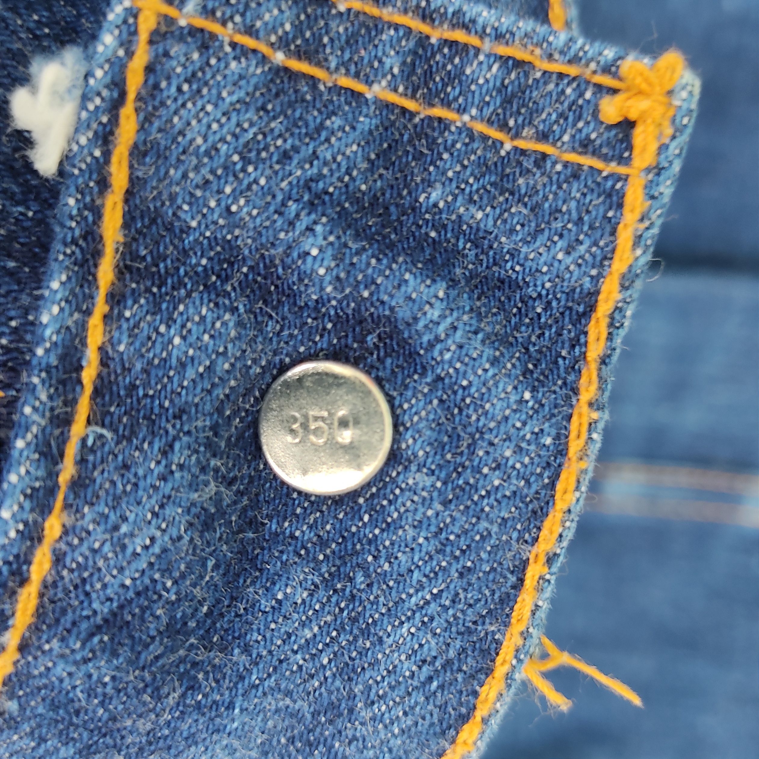 Levi's Vintage Levi's Retro Patch Pocket Wide Leg Flare Jeans Size 27" / US 4 / IT 40 - 9 Thumbnail