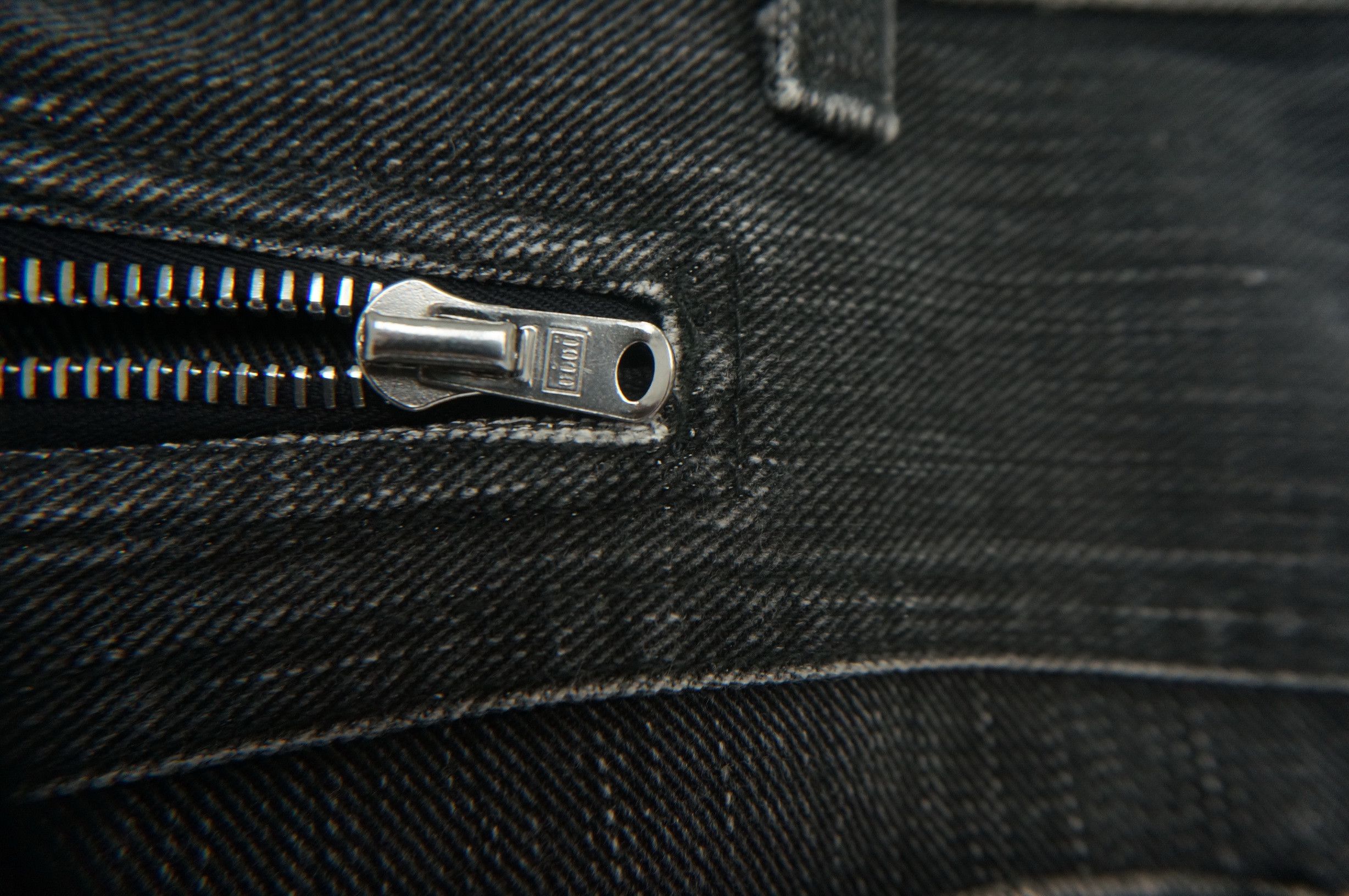 Number (N)ine Number (N)ine Dark Grey Back Zipper Jeans Size US 31 - 12 Thumbnail