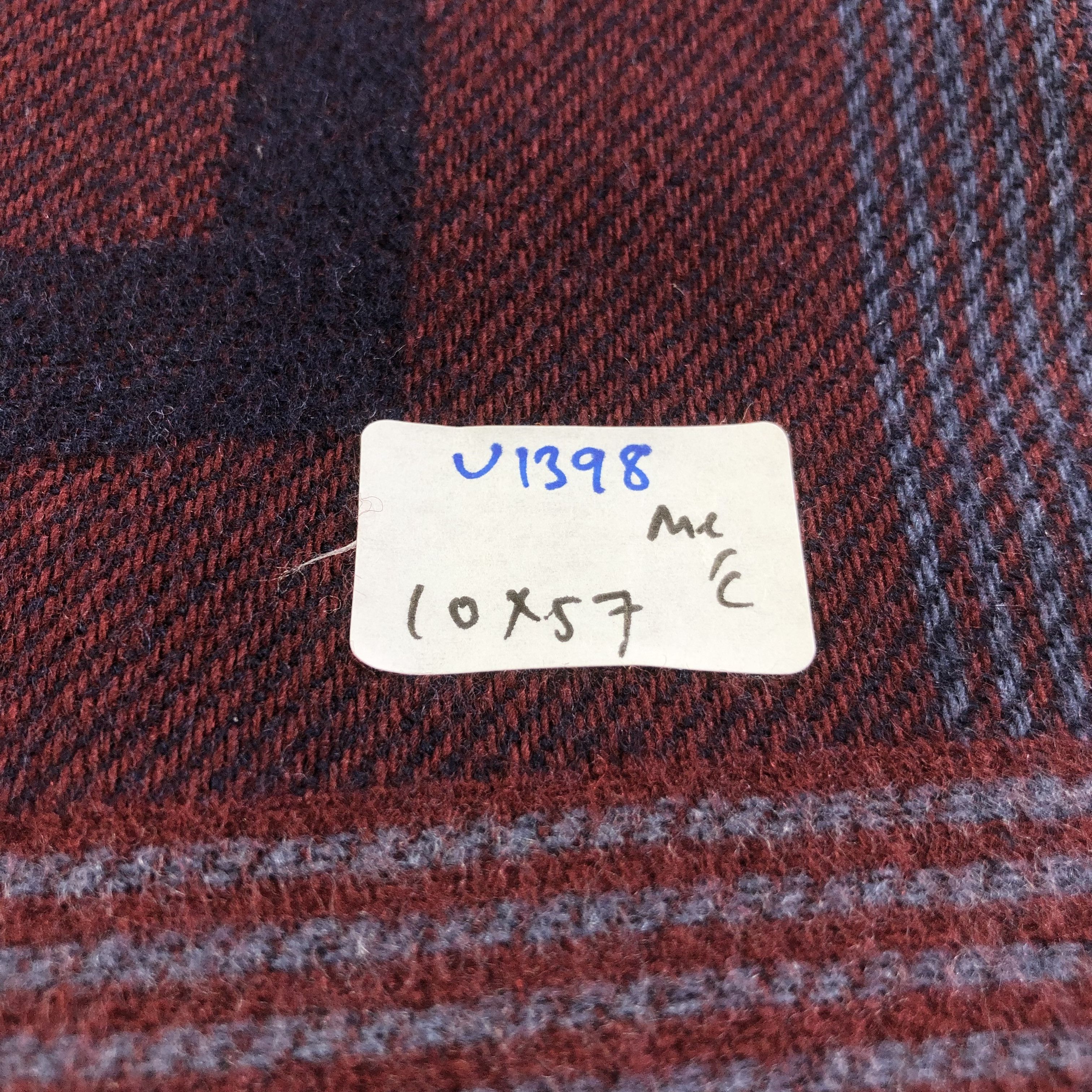 Louis Vuitton Louis Vuitton Merino Spell Out Scarf Muffler V1398 Size ONE SIZE - 9 Thumbnail
