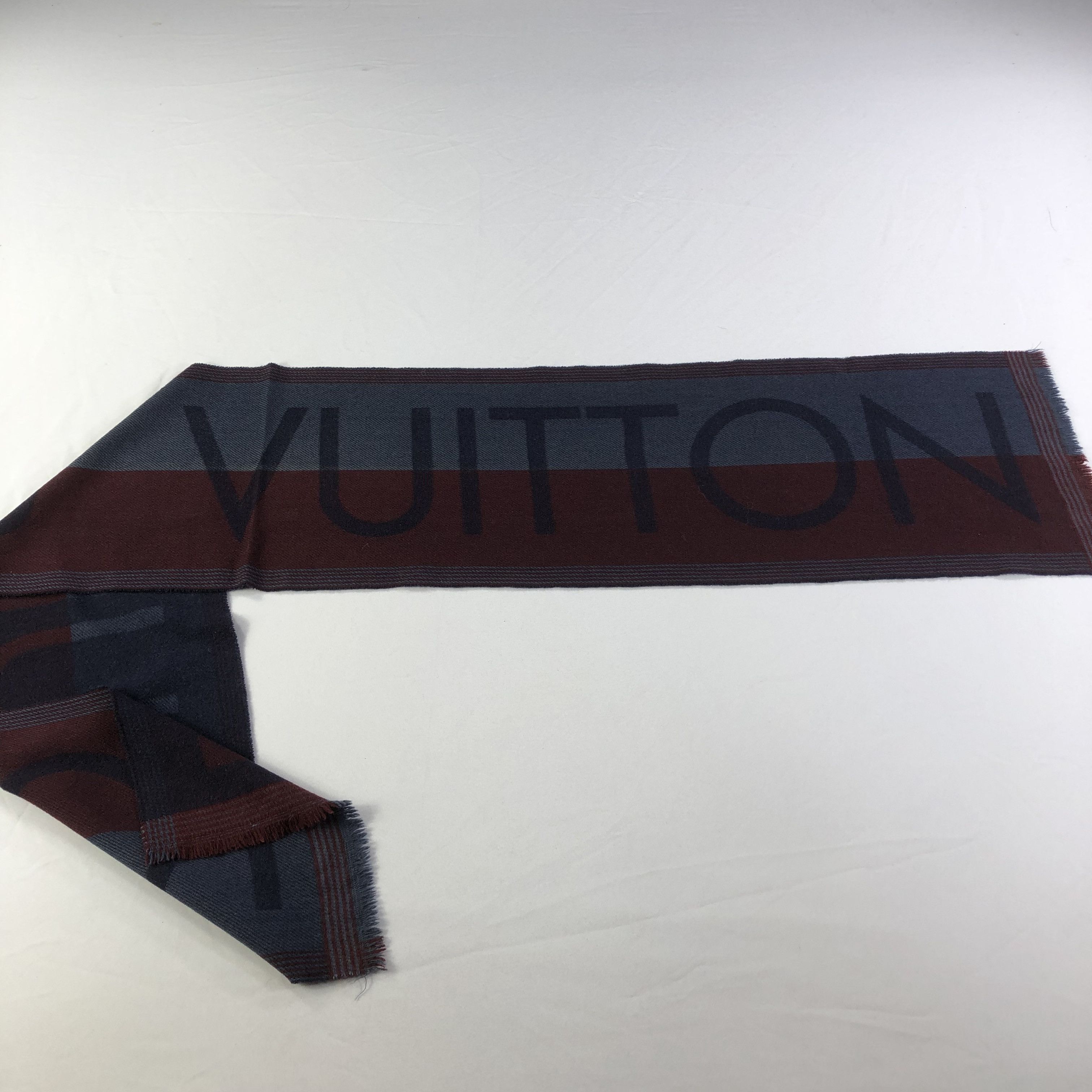 Louis Vuitton Louis Vuitton Merino Spell Out Scarf Muffler V1398 Size ONE SIZE - 3 Thumbnail