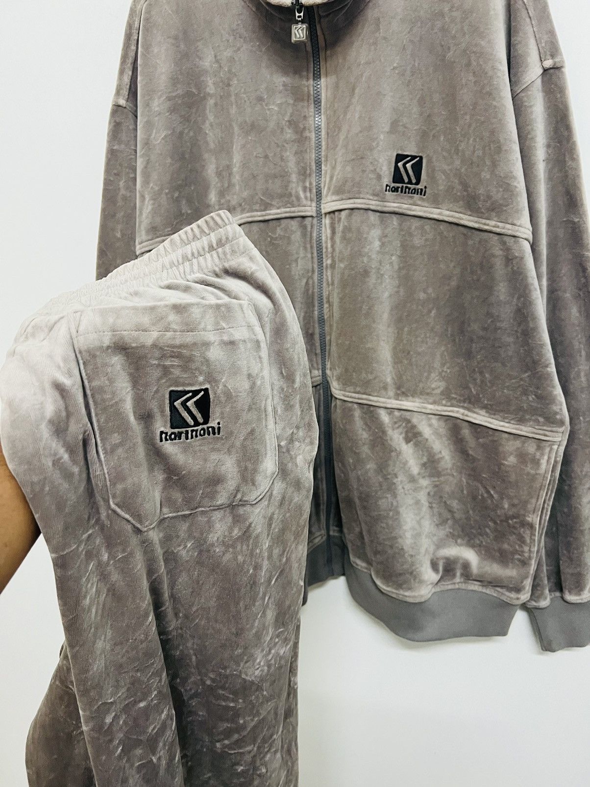 Karl Kani Karl Kani Works Cotton Tracksuits Size US XL / EU 56 / 4 - 3 Thumbnail