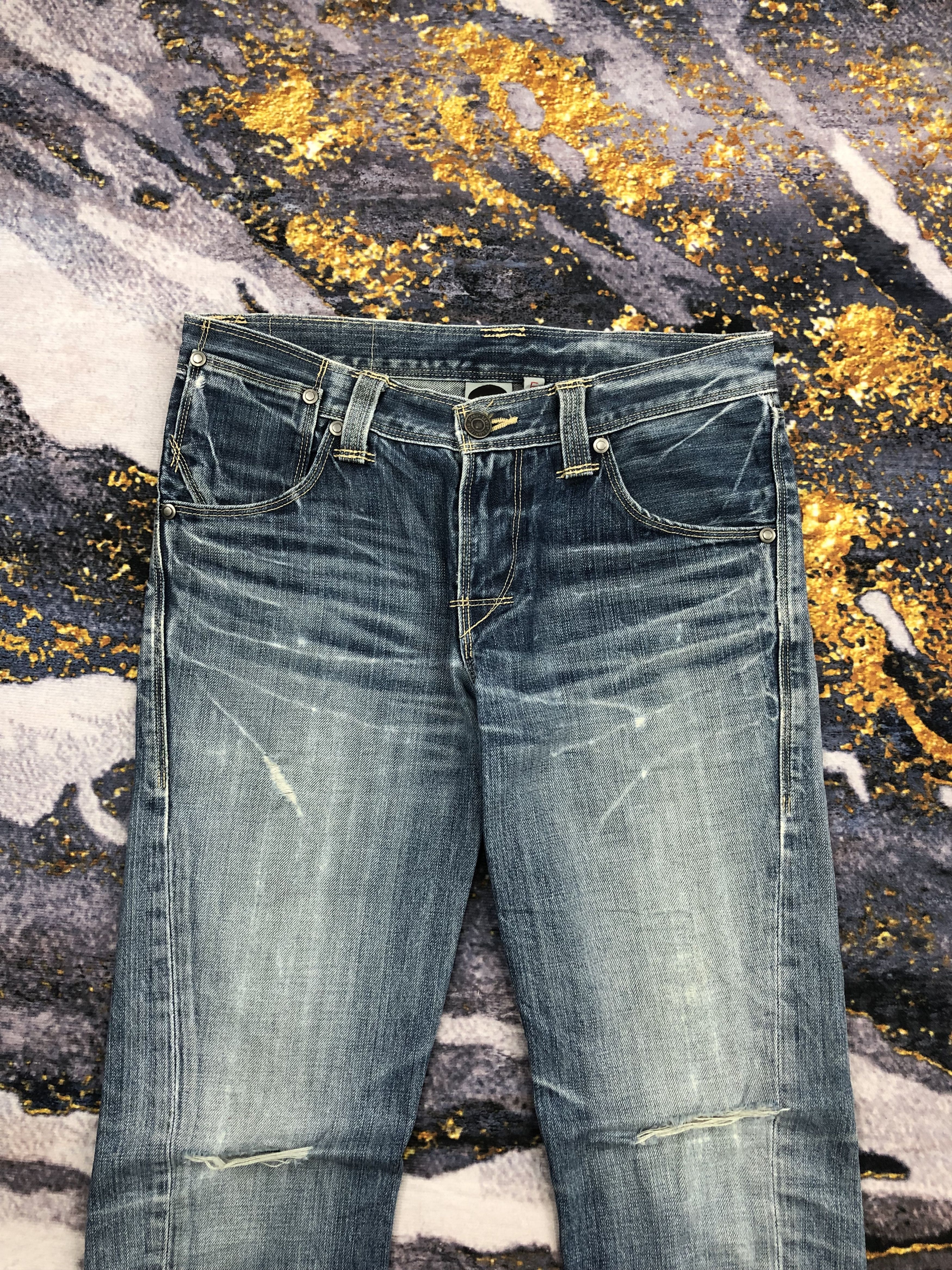 Levi's Vintage Levis Engineered Distressed Blue Jeans DPP0123 Size US 31 - 2 Thumbnail