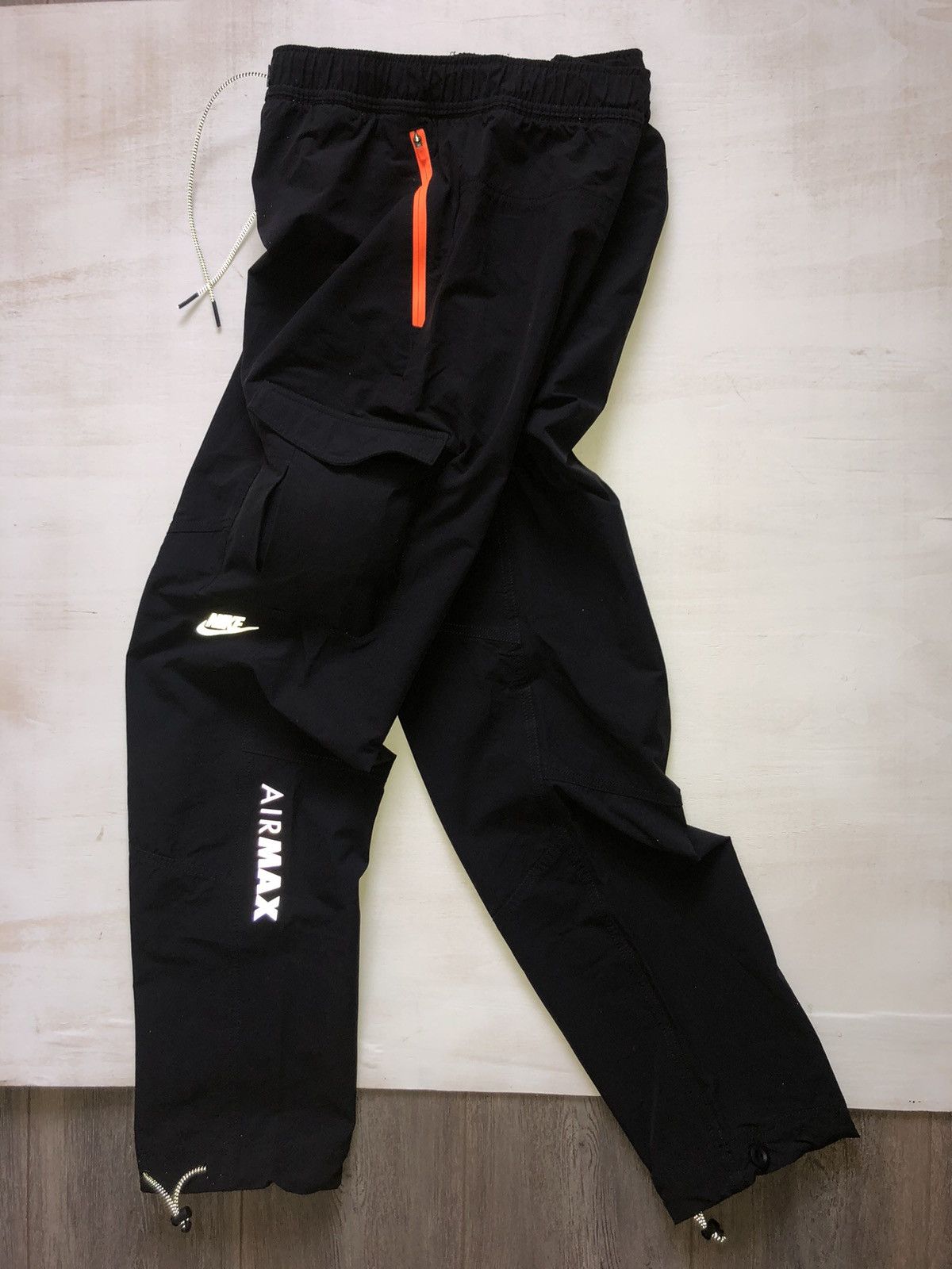mens nike air max cargo pants
