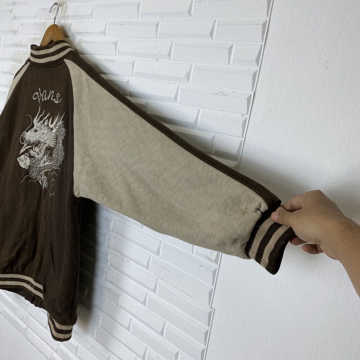 Vans Vans Sukajan Bomber Jacket Large Size Size US L / EU 52-54 / 3 - 16 Thumbnail