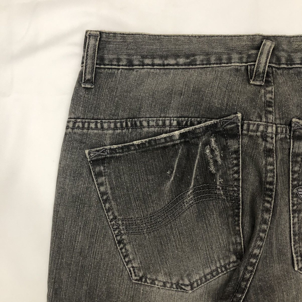 Lee Lee punk style emrodery skull crossguns 🔥 Size US 31 - 11 Thumbnail