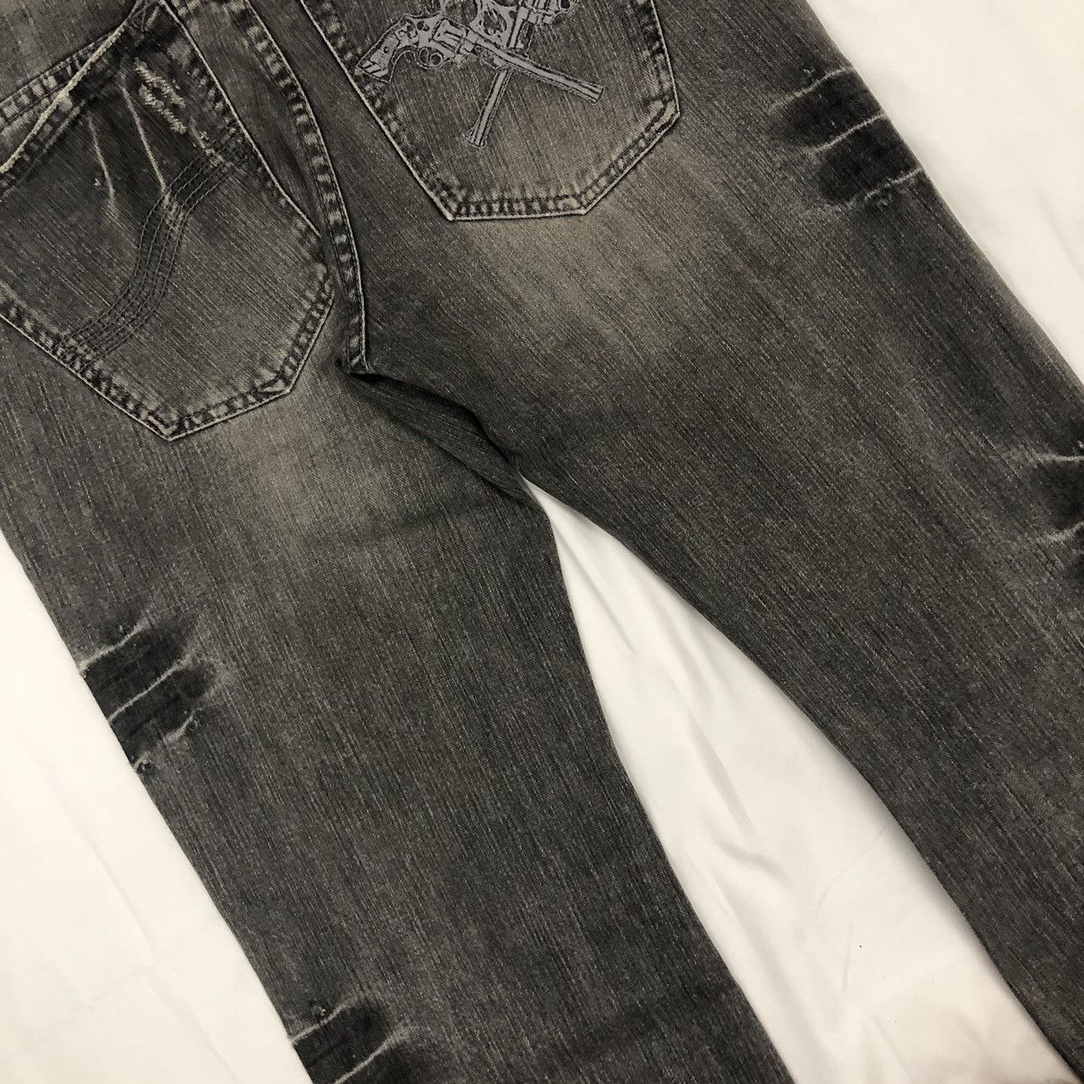 Lee Lee punk style emrodery skull crossguns 🔥 Size US 31 - 12 Thumbnail