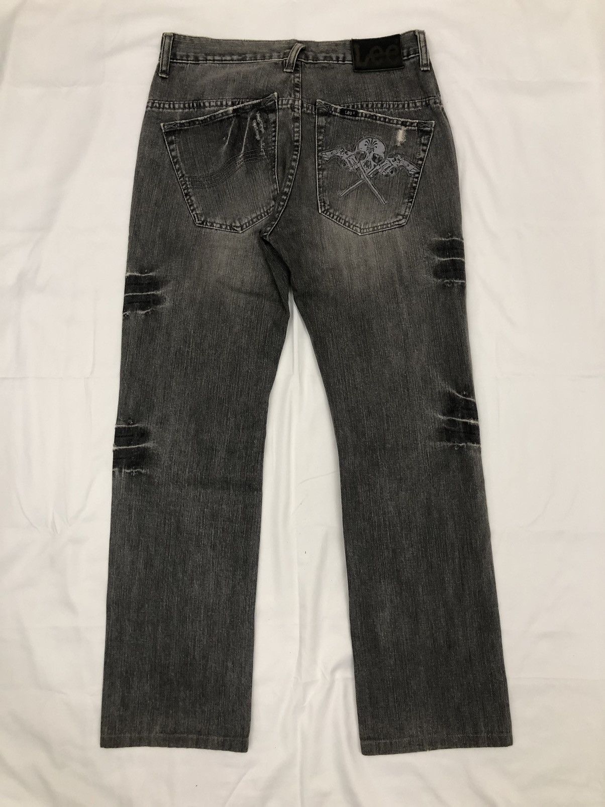 Lee Lee punk style emrodery skull crossguns 🔥 Size US 31 - 9 Thumbnail
