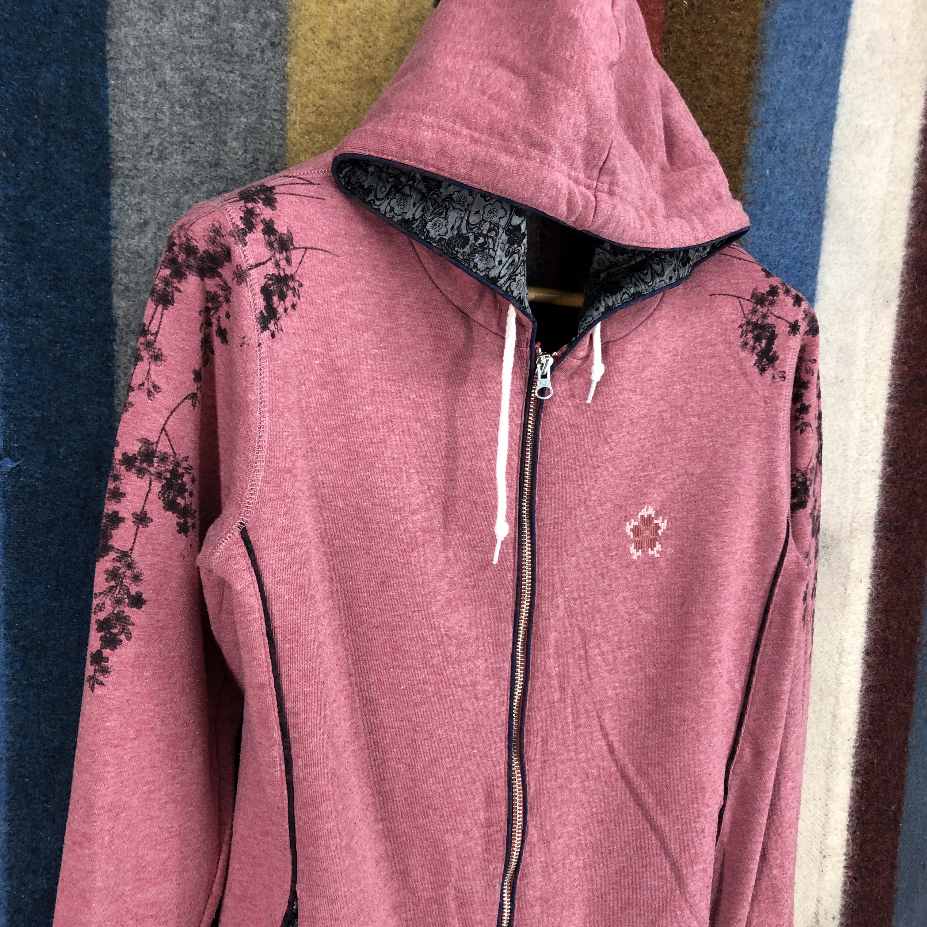 Japanese Brand Nice Design Zipper Hoodie Sakura Print #2691-97 Size US S / EU 44-46 / 1 - 3 Thumbnail