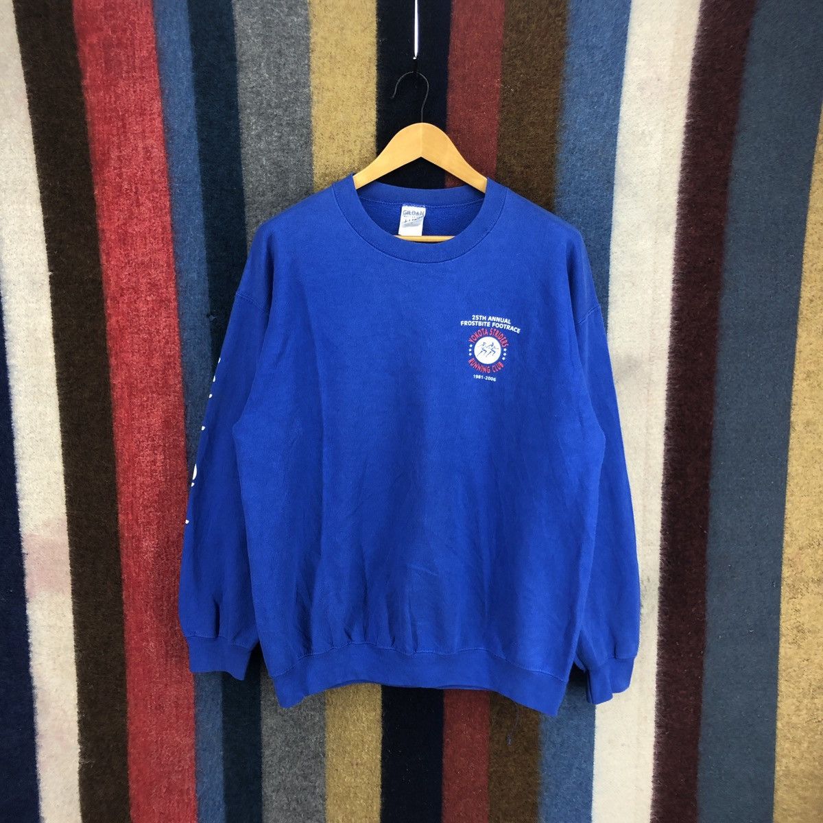 Gildan Y2K Vintage YOKOTA STRIDERS FROST BITE Sweatshirt #2818-103 Size US L / EU 52-54 / 3 - 5 Thumbnail