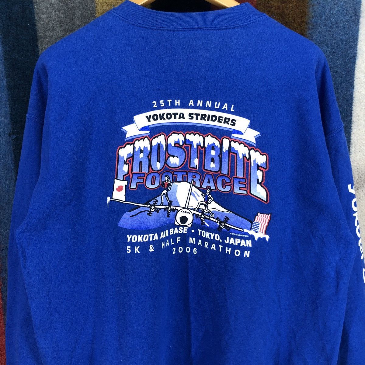 Gildan Y2K Vintage YOKOTA STRIDERS FROST BITE Sweatshirt #2818-103 Size US L / EU 52-54 / 3 - 2 Thumbnail