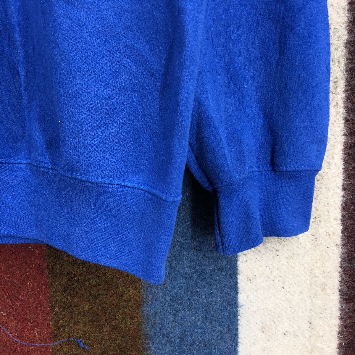 Gildan Y2K Vintage YOKOTA STRIDERS FROST BITE Sweatshirt #2818-103 Size US L / EU 52-54 / 3 - 8 Thumbnail