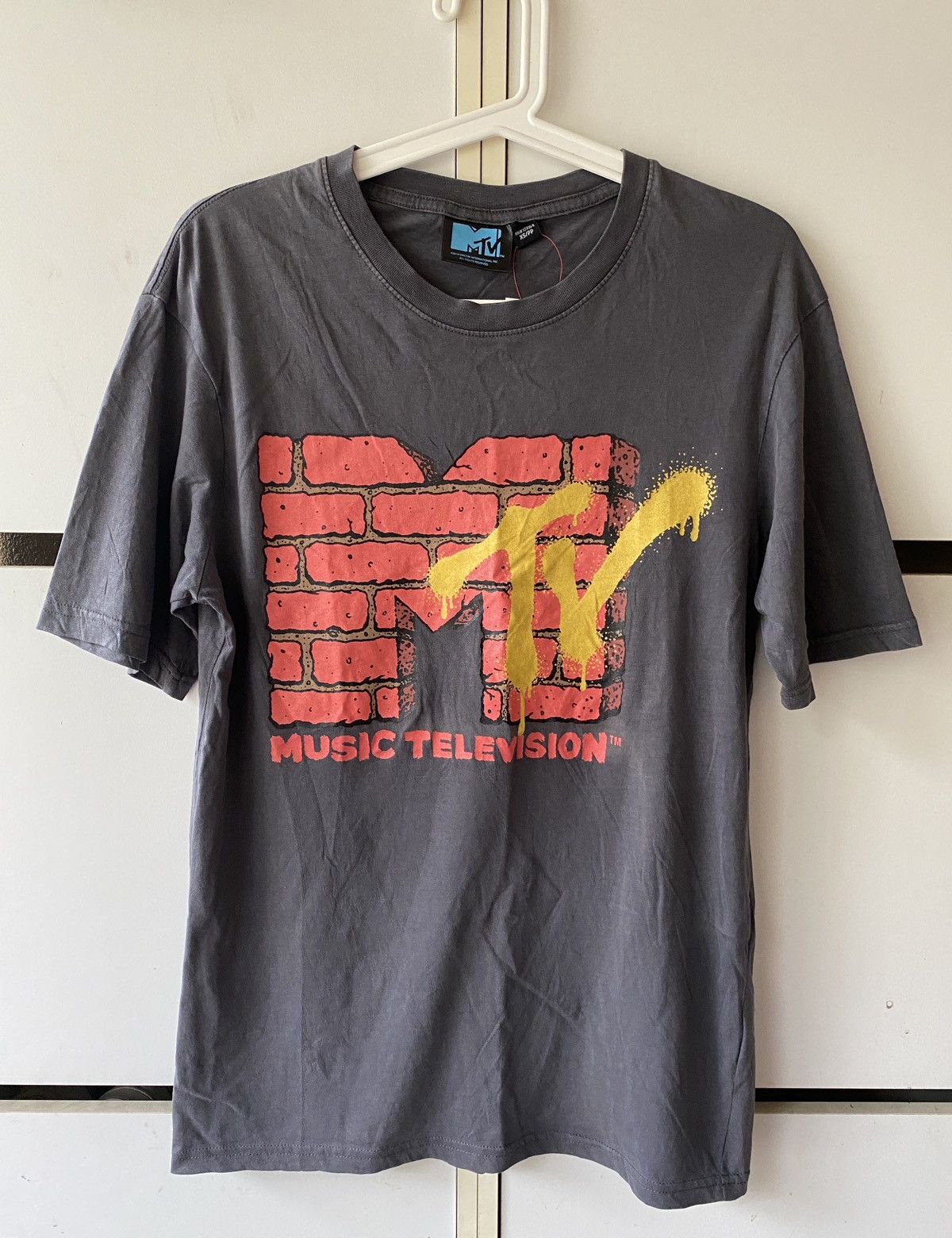 2019 ICONIC MTV T SHIRT