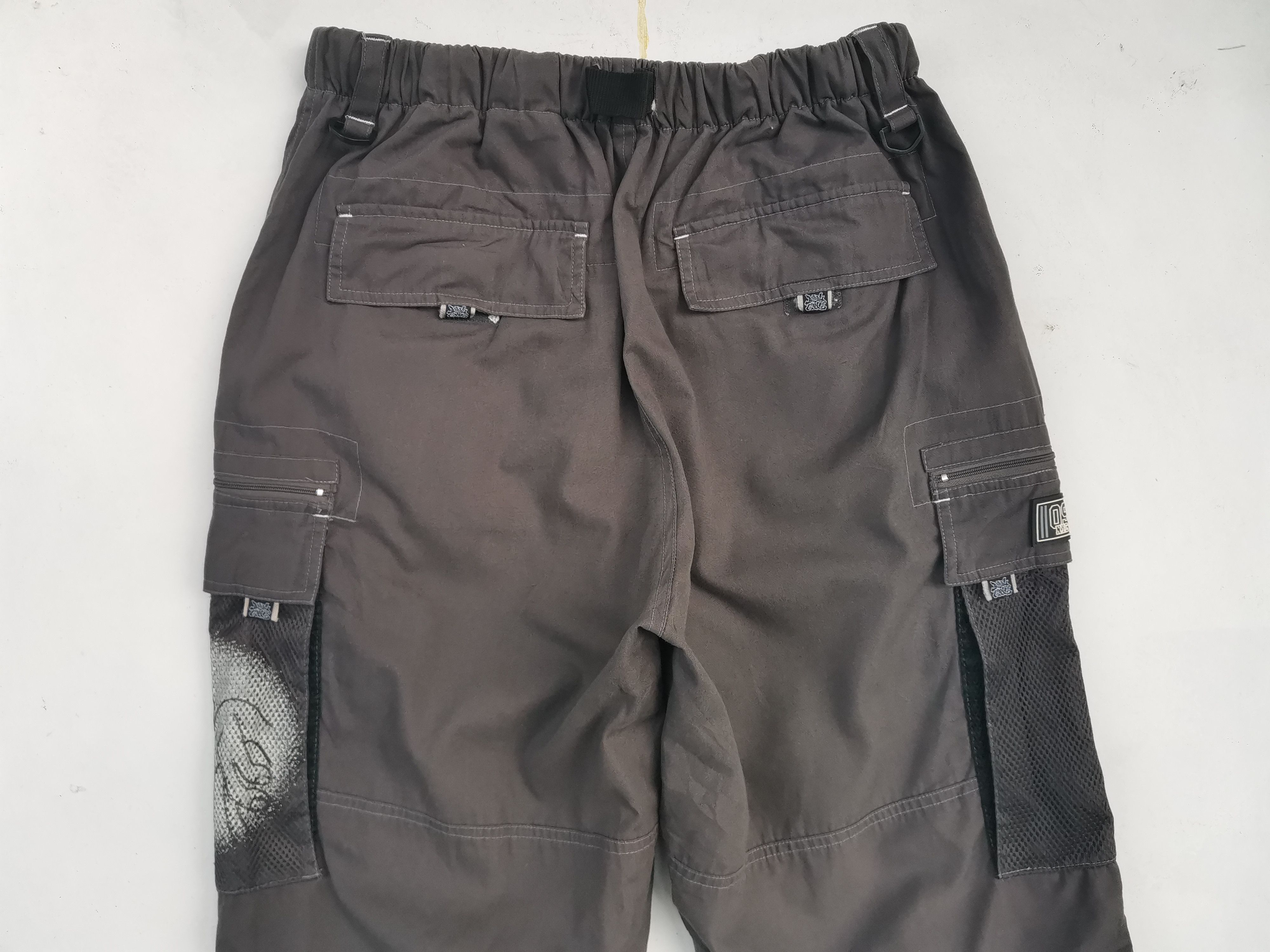 Japanese Brand Bobby Gang Hip Hop Big Logo Tactical Cargo Pants Size US 32 / EU 48 - 16 Thumbnail